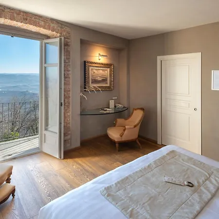 Rocche Costamagna Art Bed and breakfast
