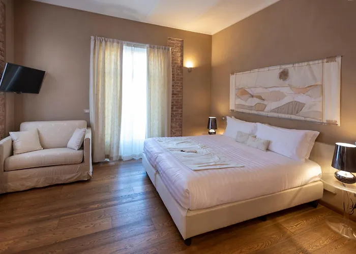 Oda ve Kahvaltı Rocche Costamagna Art 4*