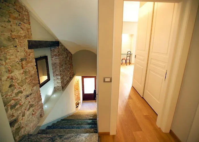 Oda ve Kahvaltı Rocche Costamagna Art 4*